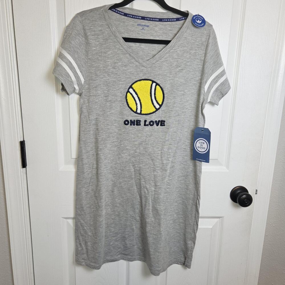 Life Is Good Sleepshirt Womens M Gray One Love Tennis V Neck Sleepwear NEW